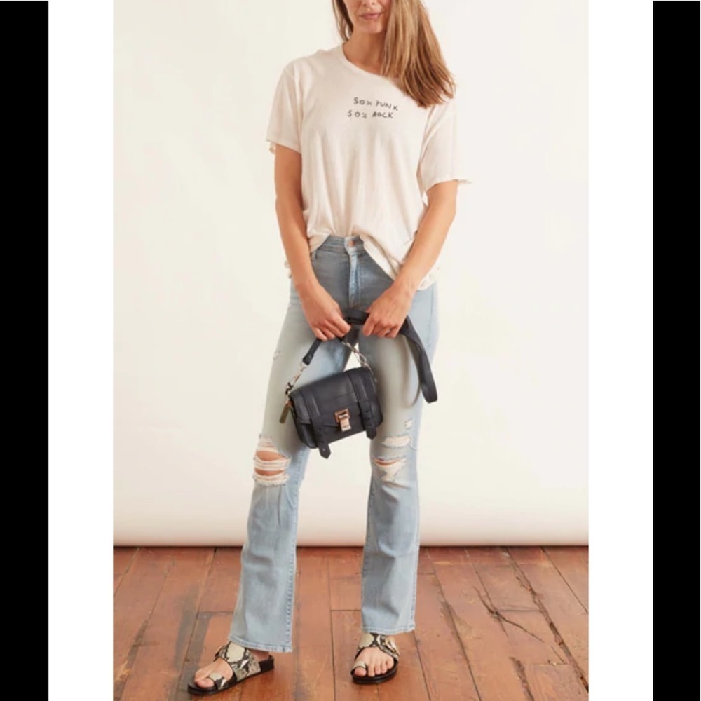 NWT MOTHER The Weekender Jeans in Free Hugs Size 32